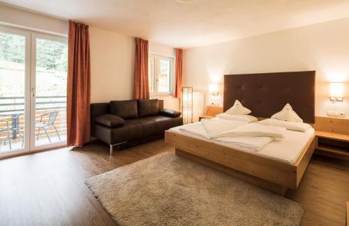 Martello Hotel | Hotel Burgaunerhof