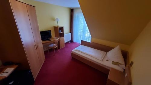 Burglengenfeld Bed & Breakfast | Hotel-Café 3 Kronen