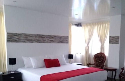 Tulua Hotel | Hotel Cafe Plaza