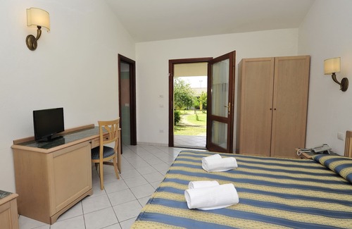 Tanaunella Hotel | Hotel Cala Mirto