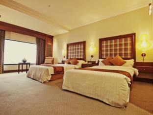 Daun Penh Hotel | Hotel Cambodiana
