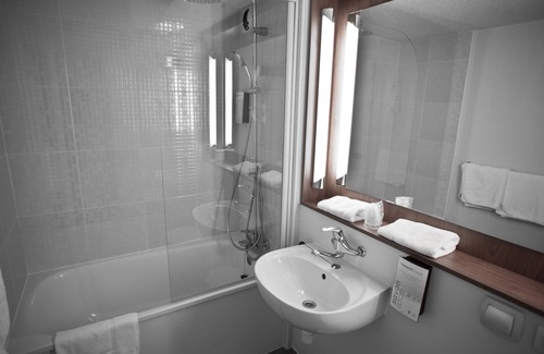 Agen Hotel | Hotel Campanile Agen