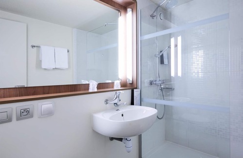 Chalon-sur-Saone Hotel | Hotel Campanile Chalon Sur Saone