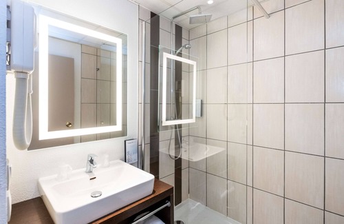 Hincmar Hotel | Hotel Campanile Reims Centre - Cathedrale