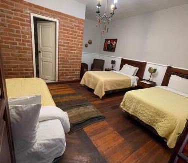 Quito Historic Center Bed & Breakfast | Hotel Cantuña