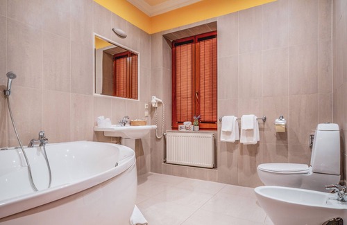 Nitra Hotel | Hotel Capital
