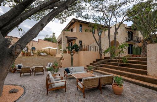 San Felipe del Agua Hotel | Hotel Casa Santo Origen