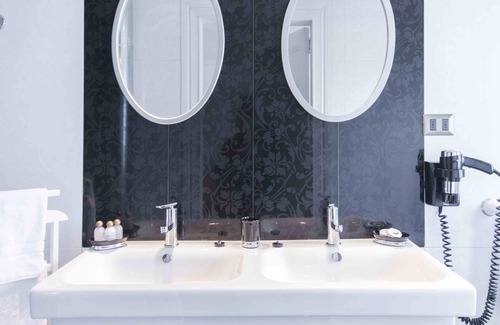 Cerro Alegre Hotel | Hotel Casa Somerscales