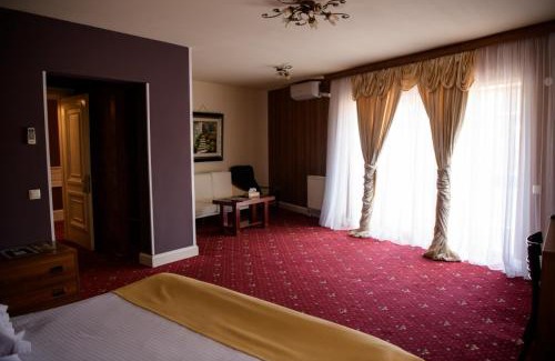 Ramnicu Valcea Hotel | Hotel Castel