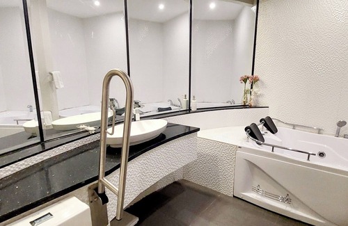 Portoviejo Hotel | Hotel Ceibo Real