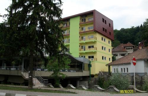 Baile Olanesti Hotel | Hotel Central - Baile Olanesti