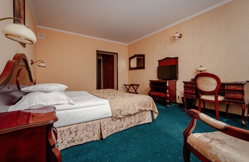 Sochaczew Hotel | Hotel Chopin