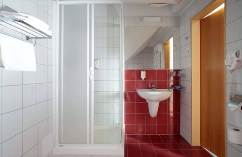 Prague 20 Hotel | Hotel Chvalska Tvrz