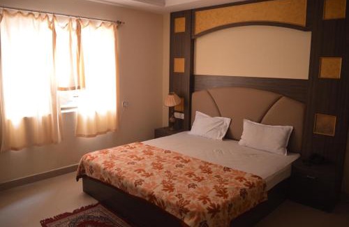 Brahmapur Hotel | Hotel City Palace