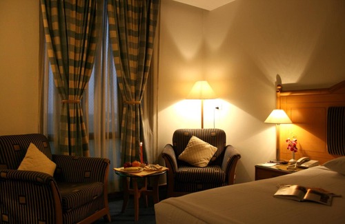 Pitampura Hotel | Hotel City Park