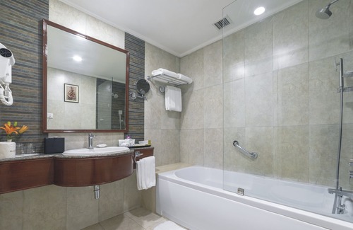 Rakabganj Hotel | Hotel Clarks Shiraz