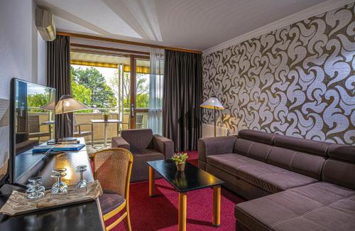 Clutihany Hotel | Hotel Club Tihany