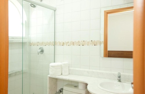Chacaras Primavera Hotel | Hotel Colonial Plaza
