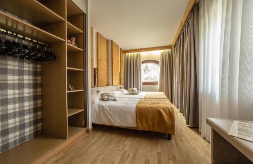 Chez Sapin Hotel | Hotel Comtes De Challant Albergo Etico Valle d'Aosta