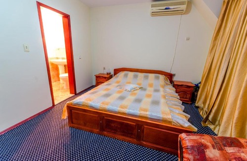 Lyaskovo Hotel | Hotel Cosmos