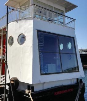 Copenhagen City Centre Boat Rental | Hotel CPH Living