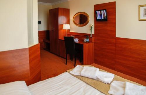 Tarnow Hotel | Hotel Cristal Park