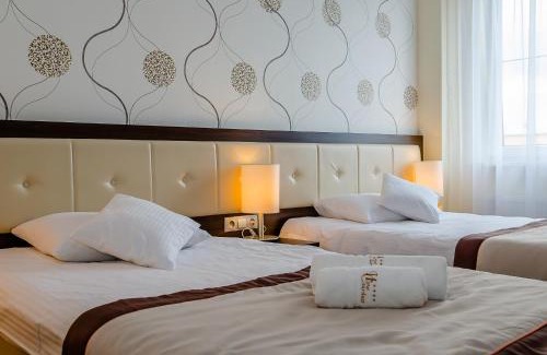 Plock Hotel | Hotel Czardasz Spa & Wellness