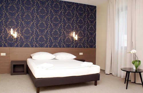 Bielsk Podlaski Hotel | Hotel Cztery Pory Roku