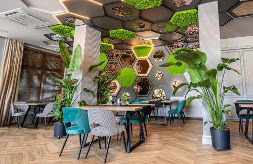 Tajecina Hotel | Hotel Cztery Pory Roku
