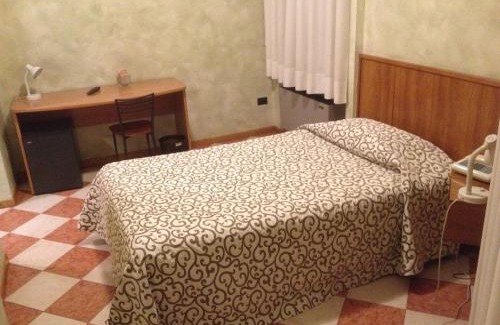 Dalmine Hotel | Hotel Daina