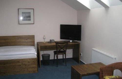 Petrovice u Karvine Hotel | Hotel Dakol