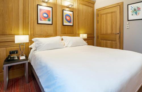 Quartier Vieux Marche-Cathedrale Hotel | Hôtel de Bourgtheroulde, Autograph Collection