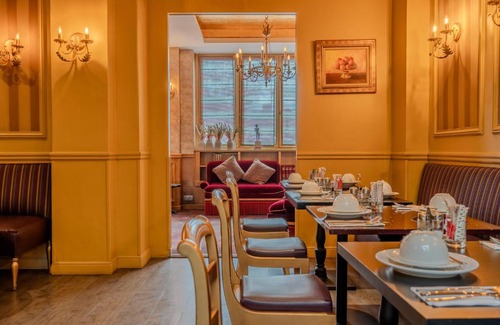 7th Arrondissement Hotel | Hotel de L'Empereur by Malone