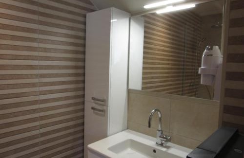 Champagnole Hotel | Hotel de la Londaine
