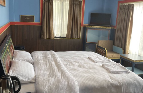 Mustang Hotel | Hotel De Purang