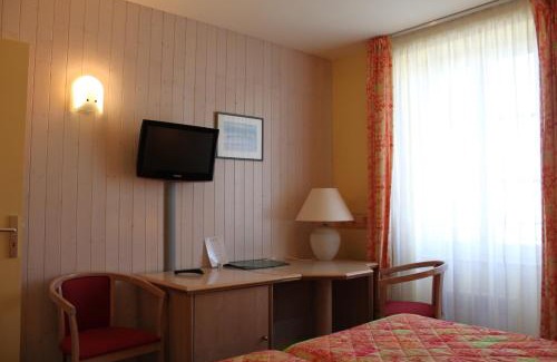 Lancieux Hotel | Hotel Des Bains