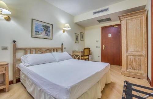 Sant'Elia Fiumerapido Hotel | Hotel Des Reves