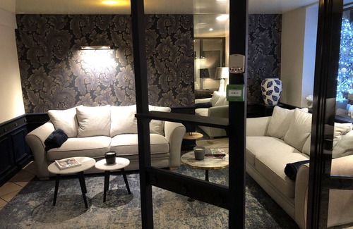 Le Rouget Hotel | Hotel des Voyageurs