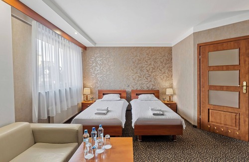 Siemianowice Slaskie Hotel | Hotel Diament Vacanza Siemianowice Slaskie