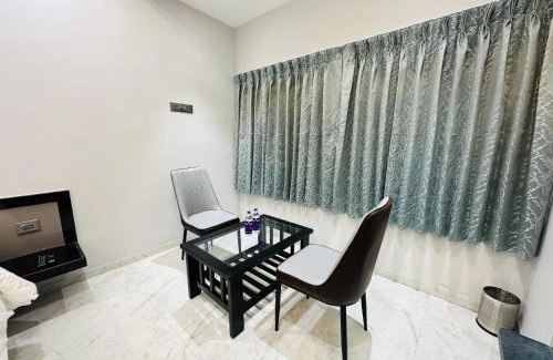 Solapur Hotel | Hotel Diamond Executive