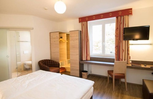 Muehlau Hotel | Hotel Dollinger - Doppelzimmer zur Einzelbelegung