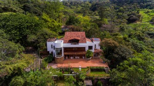Roble Hotel | Hotel Don Ernesto By La Chimba
