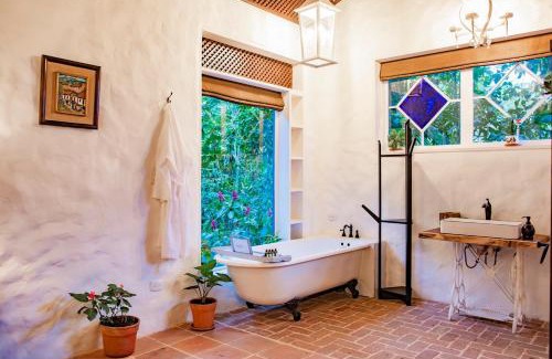Roble Hotel | Hotel Don Ernesto By La Chimba