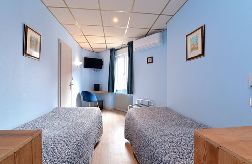 Chatenois Hotel | Hotel Dontenville