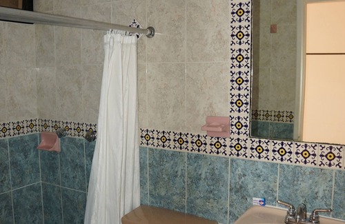Centro Hotel | Hotel Doralba Inn