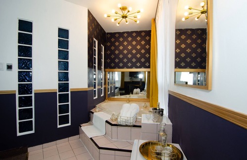 Sainte-Marie Hotel | Hotel Dorion