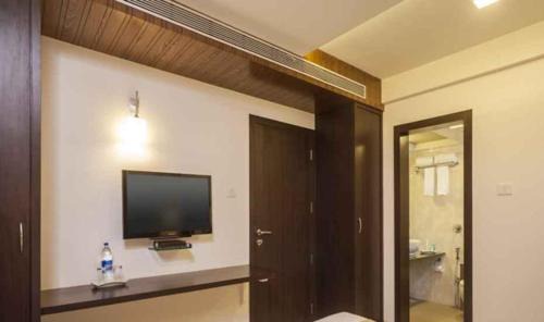 Phase 1 Hotel | Hotel DORTN Hinjawadi Phase 1