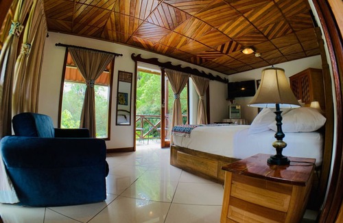 Volcan Hotel | Hotel Dos Rios