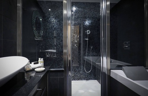 Village Hotel | Hotel Du Vin Cannizaro House