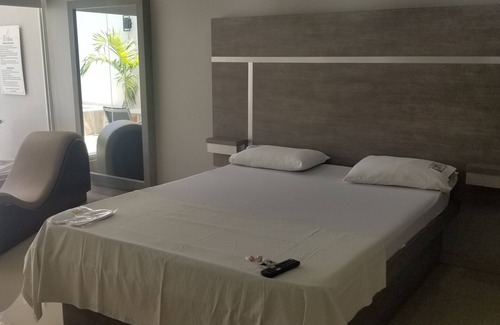 Juana Diaz Hotel | Hotel El Eden, Queen Superior Pool